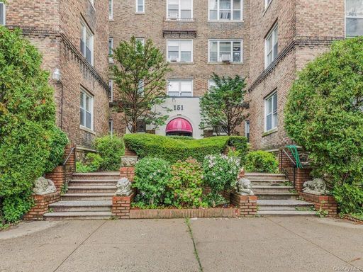 Image 1 of 18 for 151 E Prospect Avenue #2B in Westchester, Mount Vernon, NY, 10550