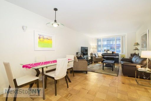 Image 1 of 7 for 245 East 54th Street #6R in Manhattan, New York, NY, 10022