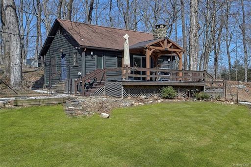 Image 1 of 16 for 50 Cabin Ridge Road in Westchester, New Castle, NY, 10514