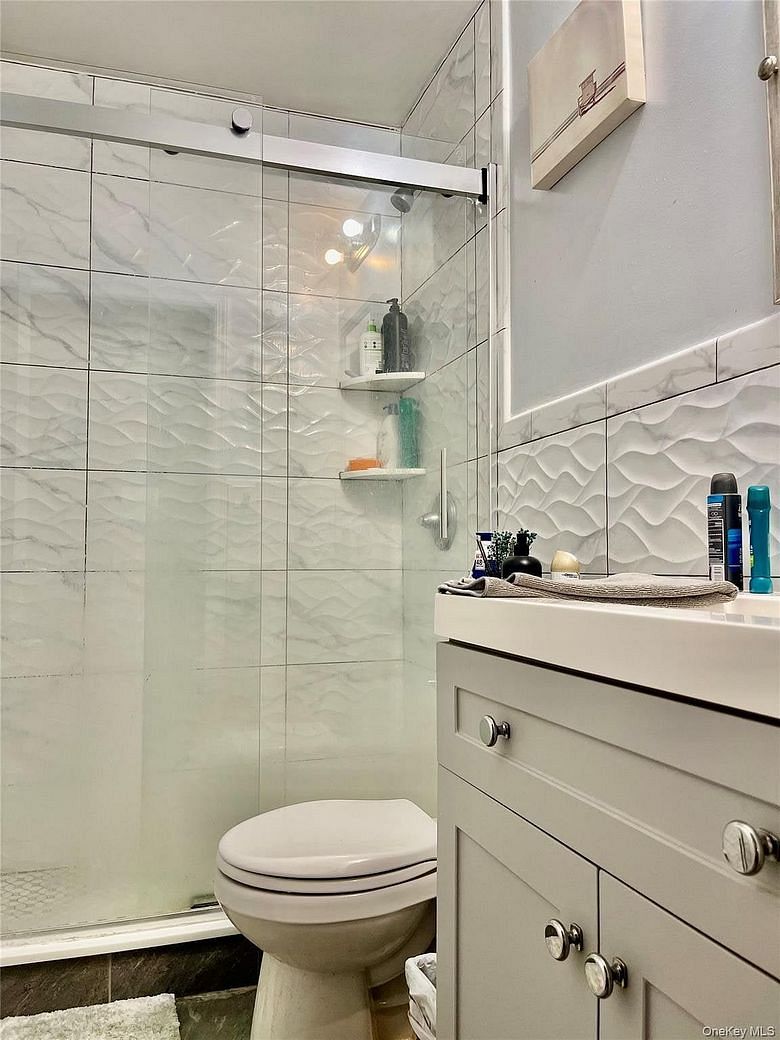 2 Bay Club Drive #2T