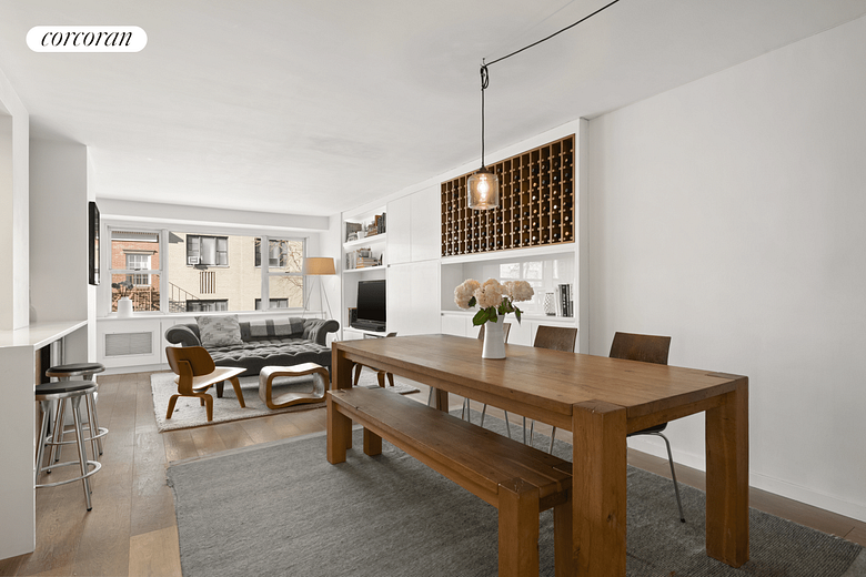 2 Charlton Street #4C