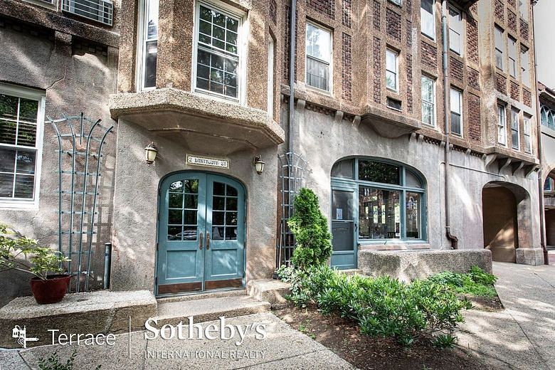 2 Dartmouth Street #M33