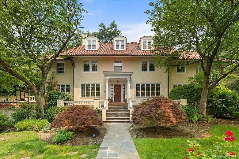 2 Dellwood Road