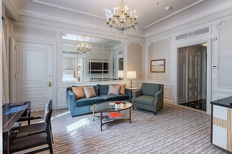 2 East 55th Street #112129
