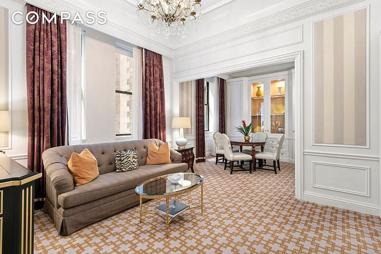 2 East 55th Street #822W24