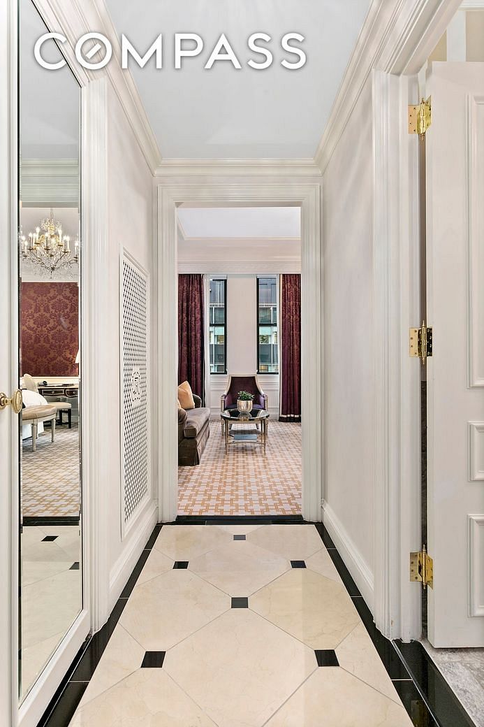 2 East 55th Street #829W38