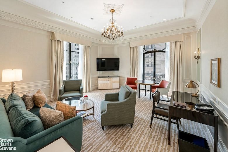 2 East 55th Street #901
