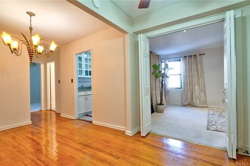 Image 1 of 11 for 2 Fisher Drive # 309, Mount Vernon NY 10552 #421 in Westchester, Mount Vernon, NY, 10552