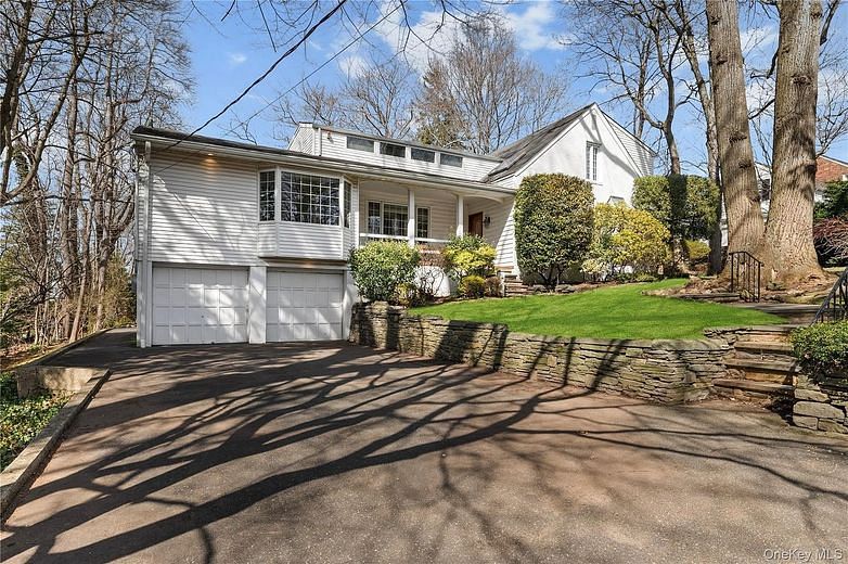 2 Hickory Hill