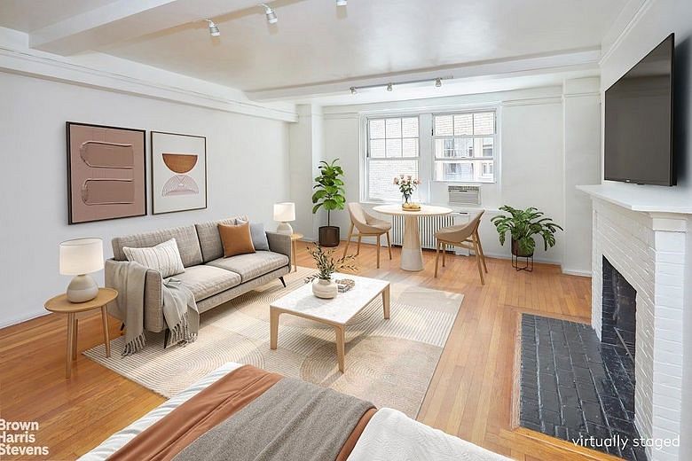 2 Horatio Street #5F