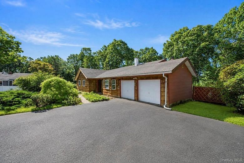 2 Ira Court