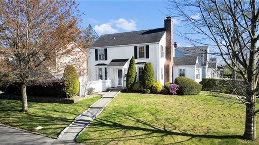 Image 1 of 29 for 2 Laurel Place in Westchester, Eastchester, NY, 10709