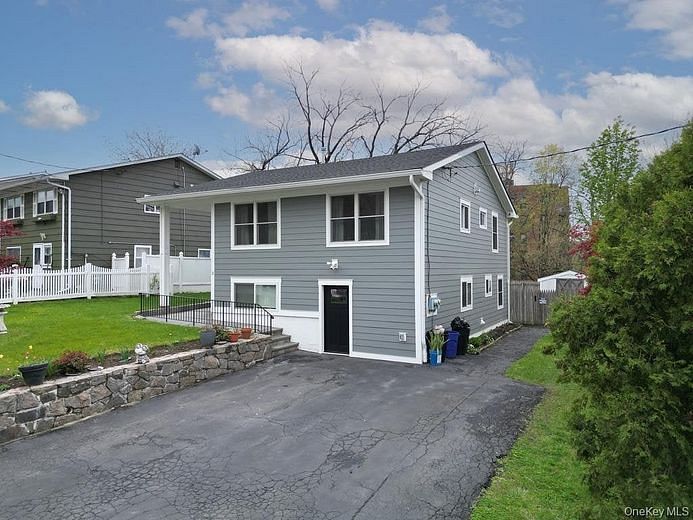 2 Martin Road