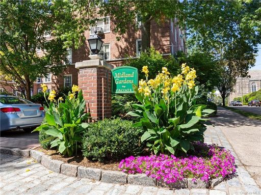 Image 1 of 33 for 2 Midland Gardens #1C in Westchester, Bronxville, NY, 10708