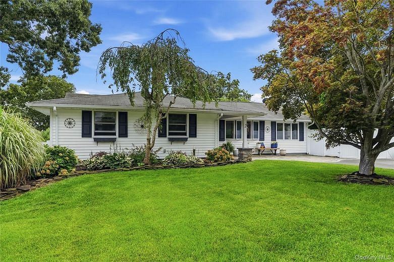 2 Mount Wilson Avenue