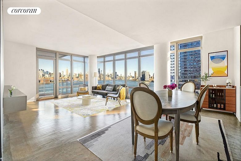 2 Northside Piers #10K