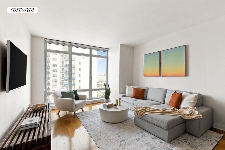 2 Northside Piers #25Y