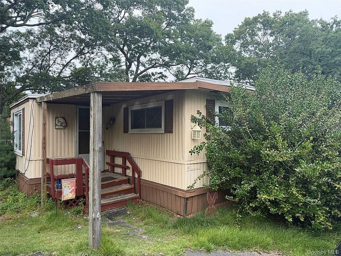 2 Periwinkle Drive
