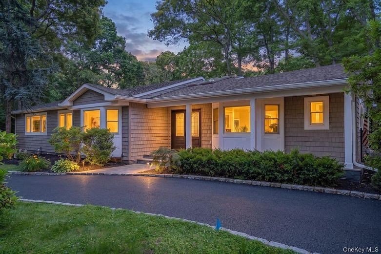 2 Rawlings Drive