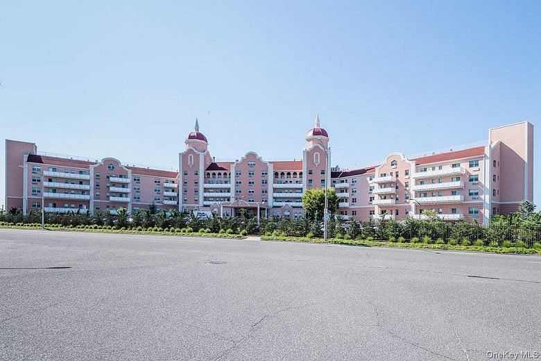 2 Richmond Road #5E
