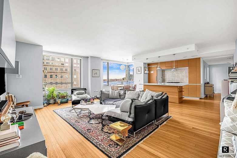 2 River Terrace #11F