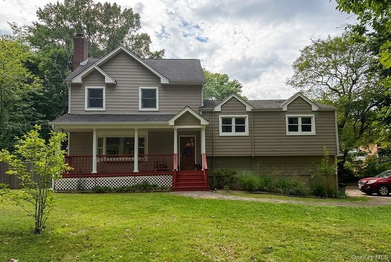 2 Rowley Drive