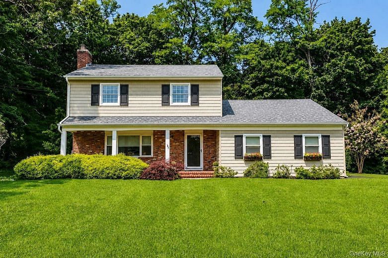 2 Salem Drive