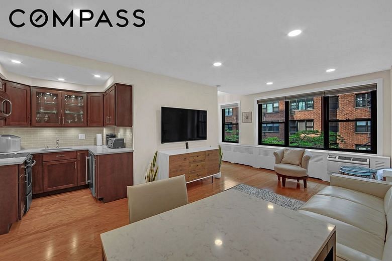 2 Tudor City Place #1NS
