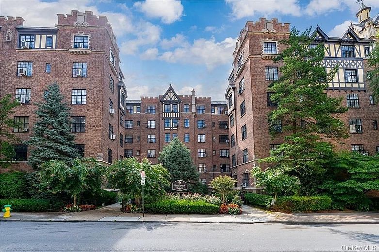 2 Westchester Avenue #2N