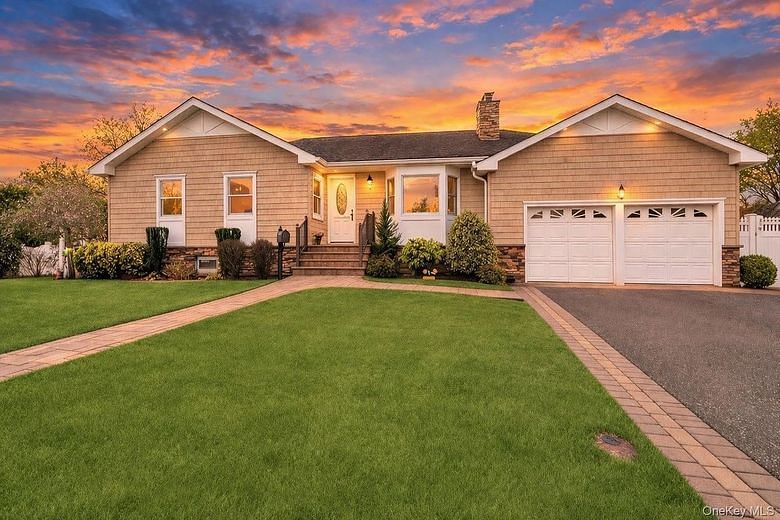 20 Biltmore Boulevard