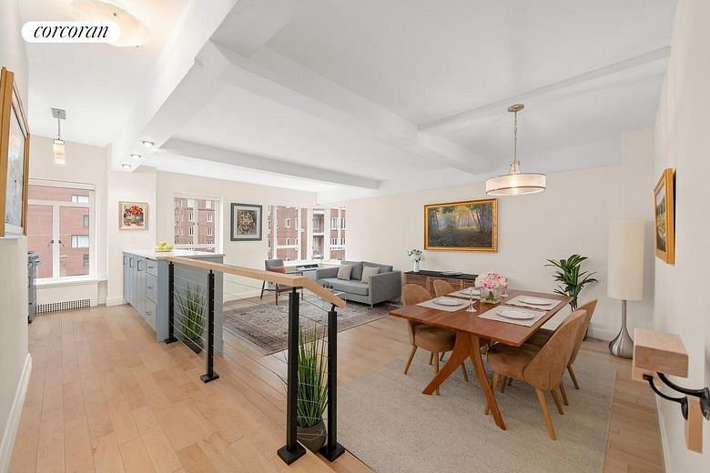 20 East 35th Street #9C