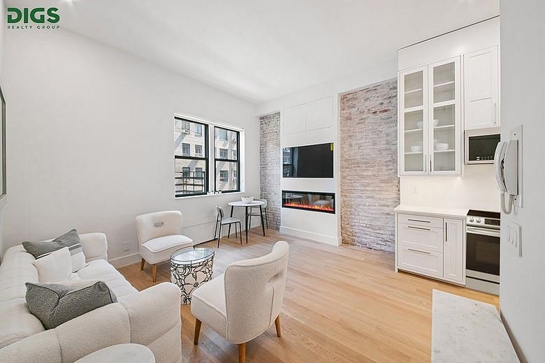 20 East 88th Street #5A