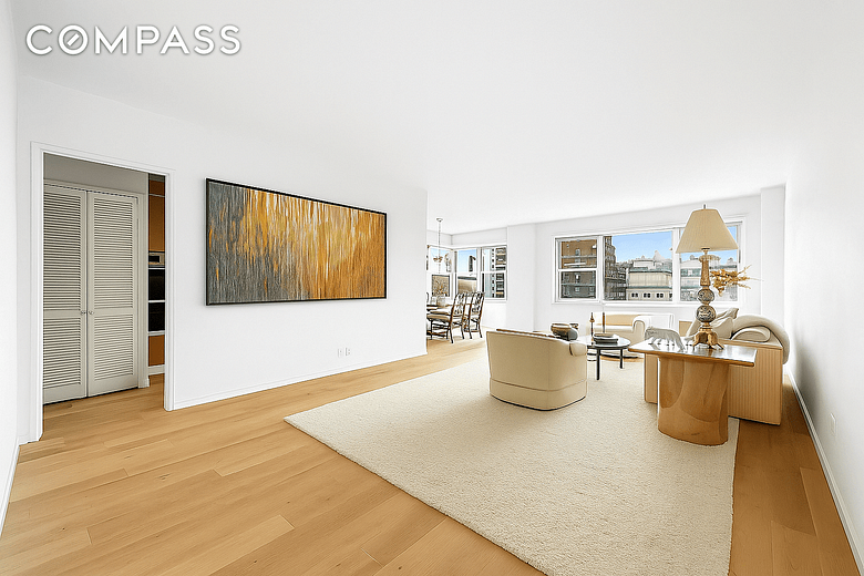 20 East 9th Street #18E