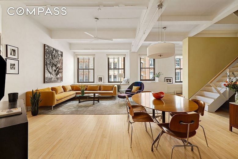 20 Jay Street #2/3C