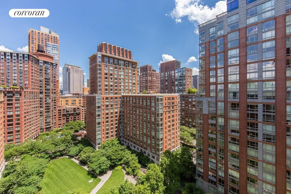 Image 1 of 11 for 20 River Terrace #17P in Manhattan, NEW YORK, NY, 10282