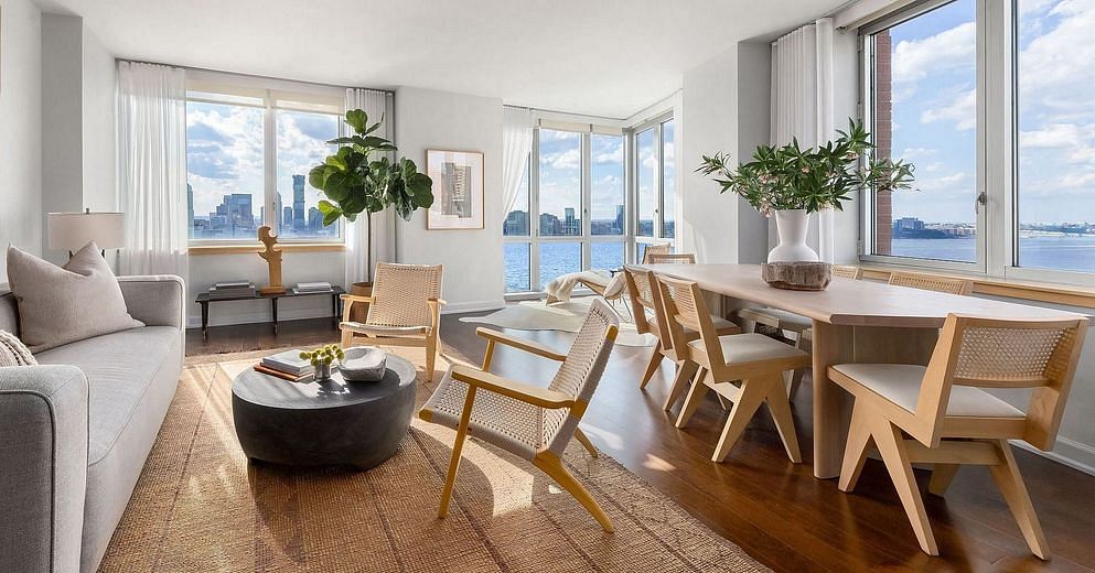 20 River Terrace #26B