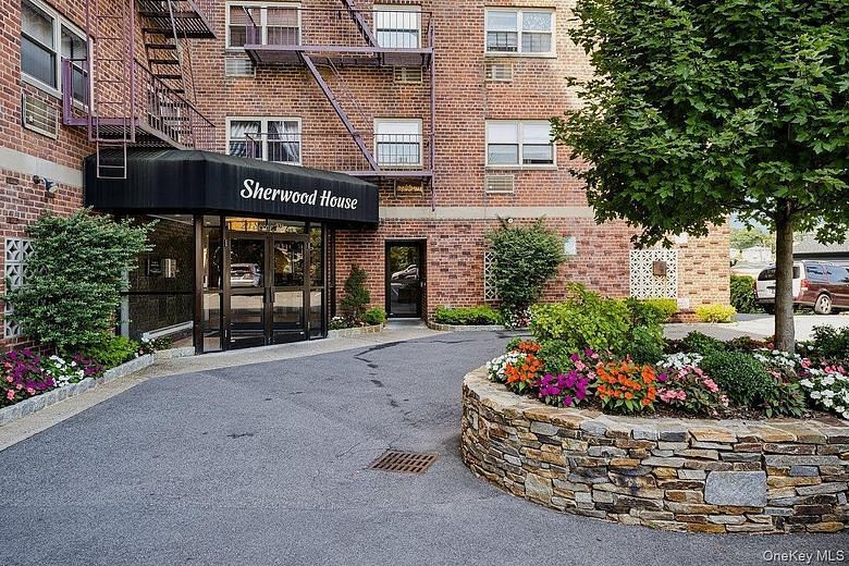 20 Secor Place #6B