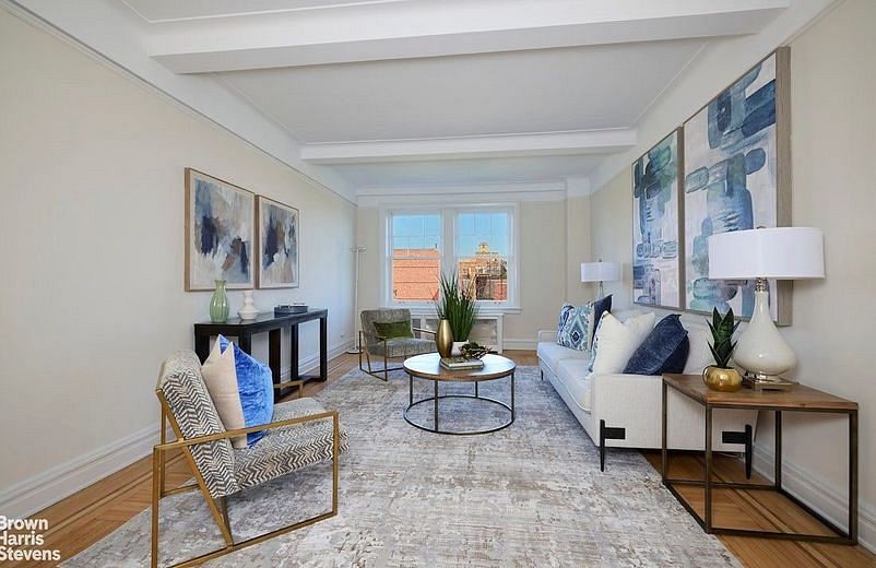 20 West 77th Street #11A