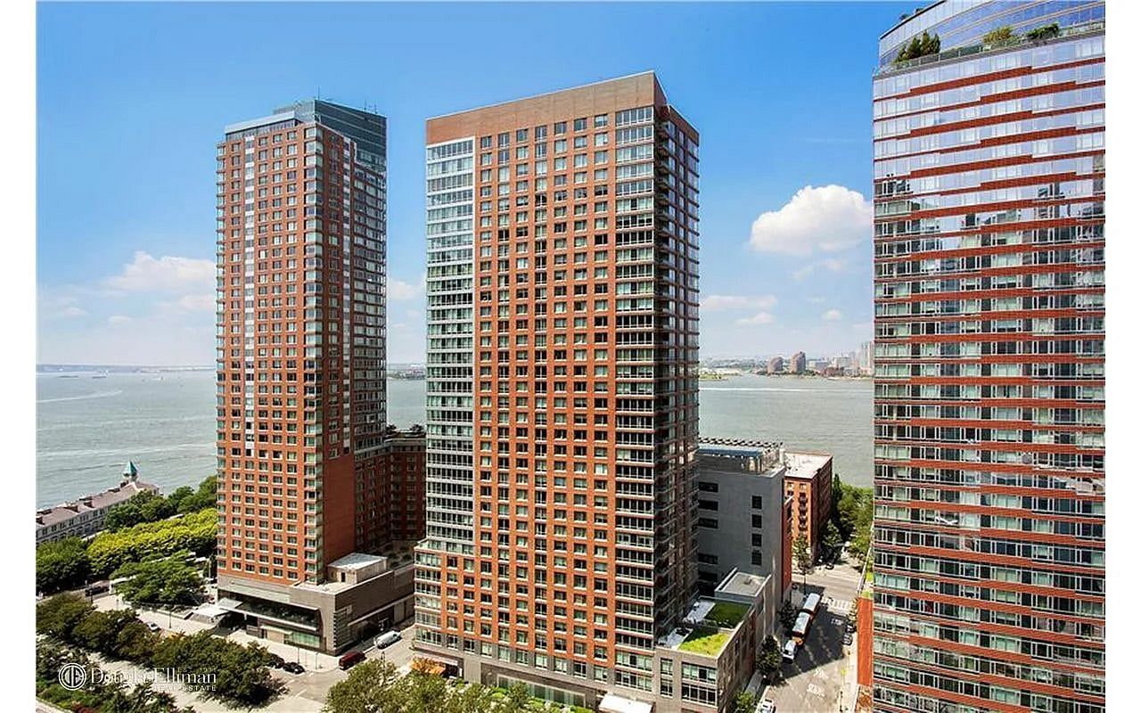 20 West Street #21A