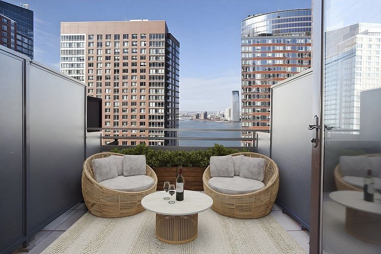 20 West Street #23B