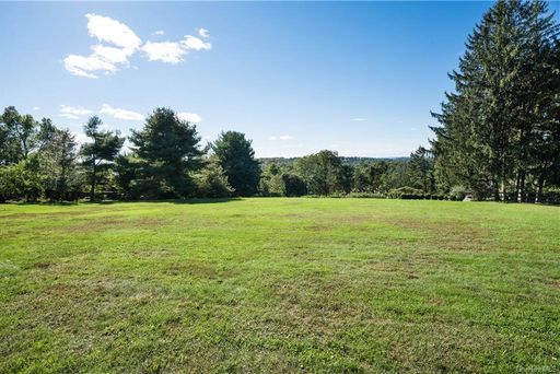 Image 1 of 4 for 20 Whippoorwill Road in Westchester, Armonk, NY, 10504