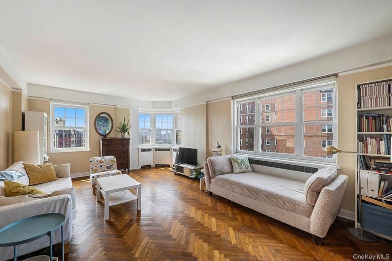 200 Cabrini Boulevard #94