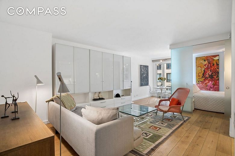 200 Central Park South #18L