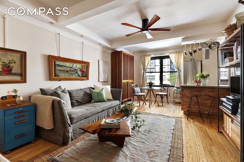 200 East 16th Street #5LM