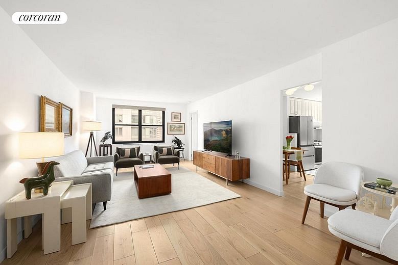 200 East 24th Street #1406