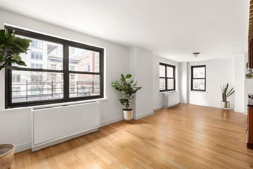 Image 1 of 16 for 200 East 24th Street #307 in Manhattan, New York, NY, 10010