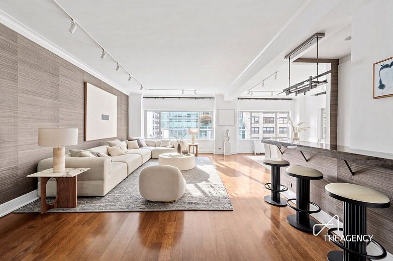 200 East 57th Street #12D