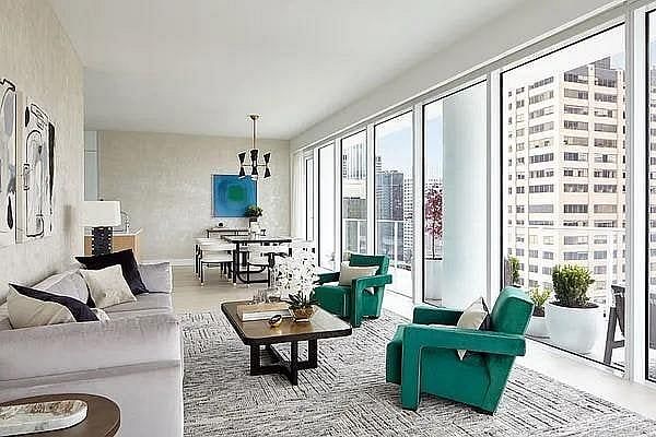 200 East 59th Street #23E