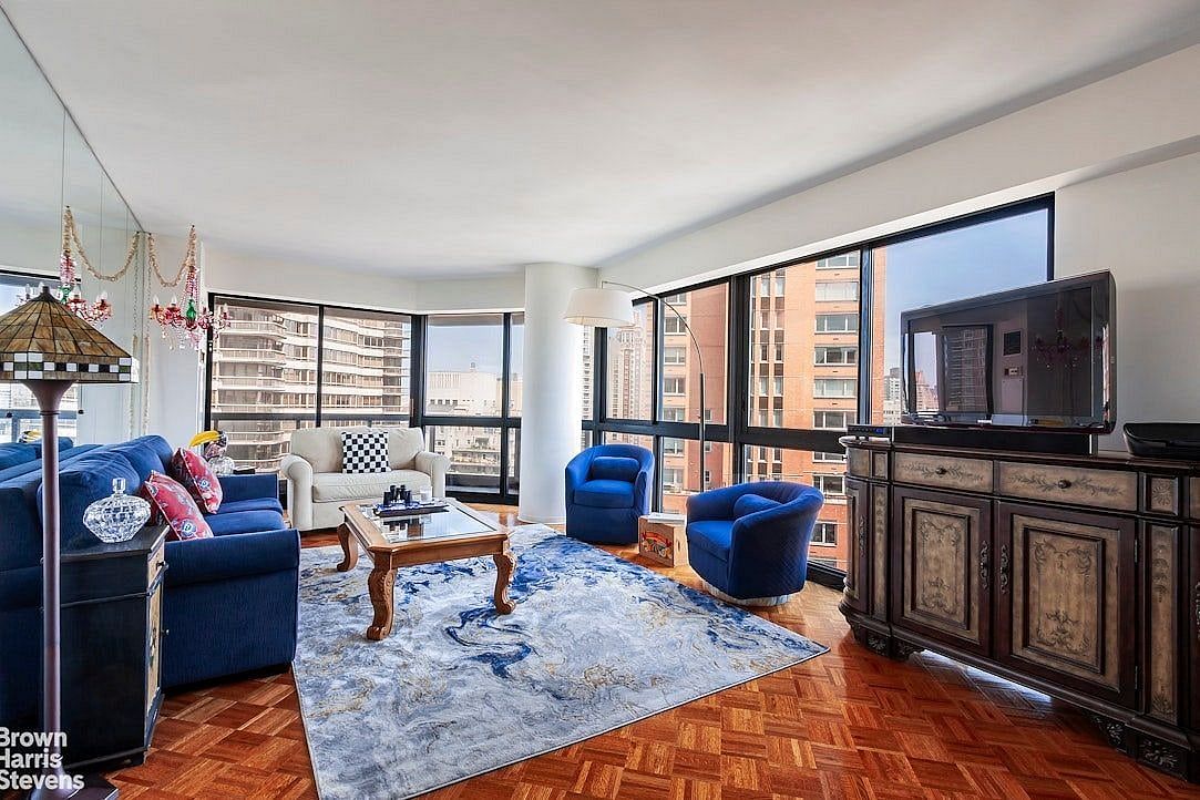 Image 1 of 6 for 200 East 61st Street #23E in Manhattan, New York, NY, 10065
