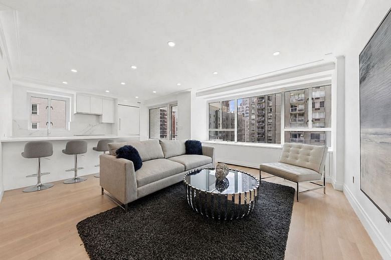 200 East 66th Street #D1102
